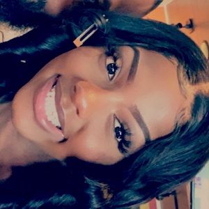 Meet your Posher, Jordanne